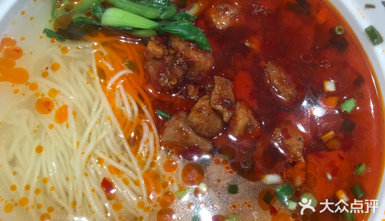 比较软，大排是陈皮味的，所以香料味比较重