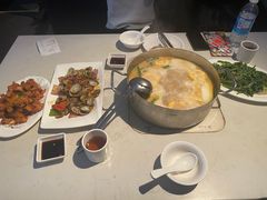 -肥仔文澳门猪骨煲(南京西路店)