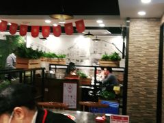 大堂-八合里牛肉火锅(新洲店)