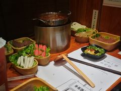 -独食火锅·半米屋台(直营总店)