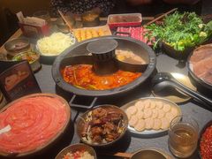 -晓宇重庆火锅(西安荟聚店)