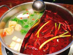 菌汤牛骨鸳鸯锅-潮牛鲜天下(小店富康店)
