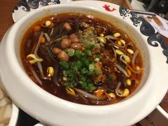 -渝是乎酸菜鱼(龙旗购物中心店)