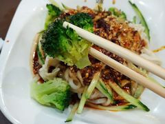 -魏家凉皮(万辉店)