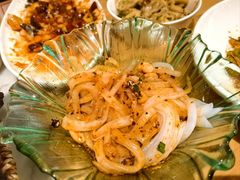 -渝信川菜 · 川味家常菜(财富购物中心店)