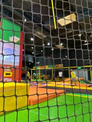 -蹦蹦跳跳(新奥购物中心店)