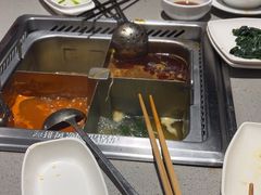 -海底捞火锅(新松江路店)