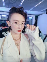 -Amo la Diva造型