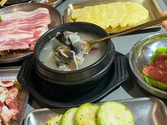 -围炉肉舍丹东海鲜烤肉·烤活鳗(步行街店)