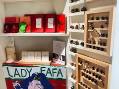 -LADY FAFA(巨鹿路陕西南路路口店)