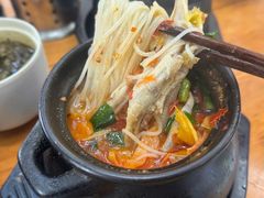 -特色罐罐香米线(渝南大道店)