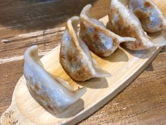 -新梅华·茶点餐厅(欧尚店)
