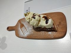 -娜娜家•Nana’s restaurant (爱琴海店)
