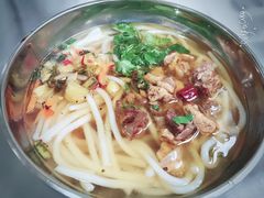 鸡肉汤米线-再回首鸡肉米线(人民路一店)