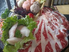 -湊湊火锅·茶憩(新中关购物中心店)