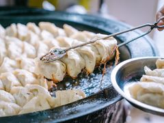 -黄阿姨锅贴大王(万航渡路店)