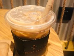 -星巴克臻选(济南恒隆店)