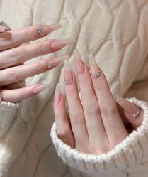 -初心纹眉洗眉·美睫专业店