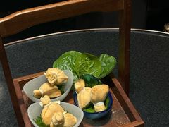 -红鼎豆捞·非遗鲍皇汤火锅(宝丰路店)