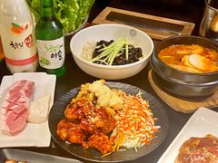 -军硕烤肉·部队火锅(二七万达店)