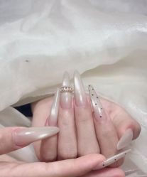 -今玥美甲美睫