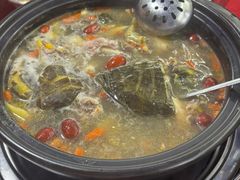 -花苑美食横琴生蚝火锅(拱北粤华路店)