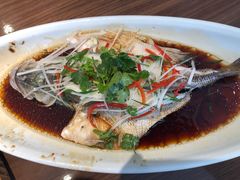 -有红鸡毛店·川菜(建设路店)