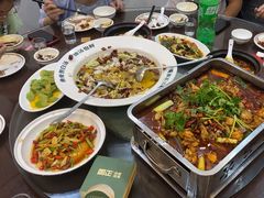 -周正水煮活鱼·吊水鱼(万科店)