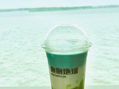 -抱抱地球咖啡馆(国家海洋博物馆店)