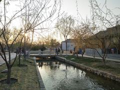 -春风习习