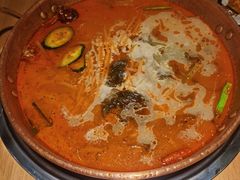 -洱火云南酸菜牛肉火锅(石景山当代商城店)