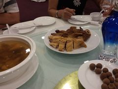 -沈阳皇朝万鑫酒店