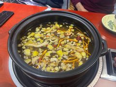 -菌之家·专业纯野生菌火锅·特色炒菌