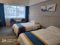 -金皇国际大酒店(桂林两江四湖火车站店)