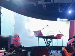-粉墨特色菜·烧烤音乐酒馆