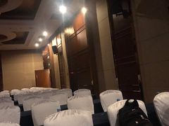 -海创大连科技交流中心(海事大学地铁站店)