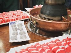 -楼外楼大刀肉传统火锅居(博学路店)
