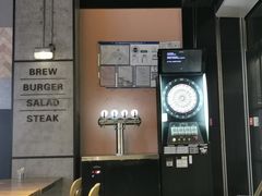 -HUZI虎滋精酿餐吧(京西大悦城店)
