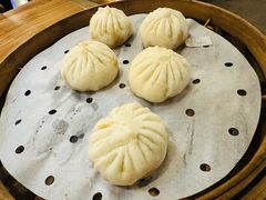 招牌鲜肉包-陈傻子餐厅(世纪都会店)