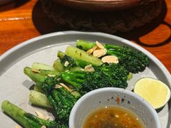 -SHAN山(前滩太古里店)