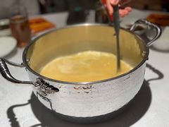 -行家海鲜火锅酒家(静安寺店)