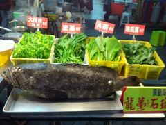 -六合夜市