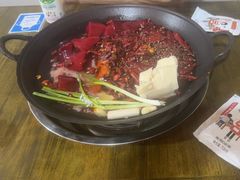-黄潇洒老火锅(九眼桥宏济巷店)