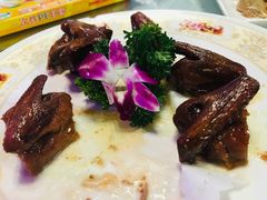 红烧乳鸽-合晋食府(广州合晋帝苑酒店)