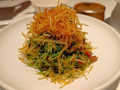 巧拌豆苗-四季民福烤鸭店(王府井灯市口店)