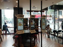 -肯德基(尖岭万达店)