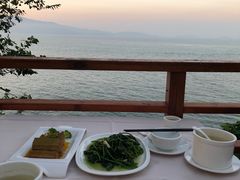-美人鱼悬崖海景餐厅(鹿嘴山庄店)