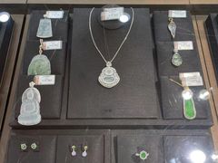 -品真阁华夏典当行(四通桥店)