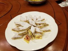 椰蓉奶皮-诺敏塔拉奶茶-布里亚特包子-手把肉(锦都会店)