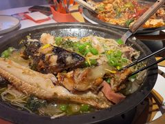 -鸣记脆皮烤鱼·海鲜烤鱼(三八广场店)